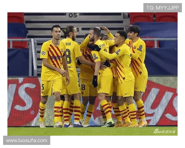 巴萨与瓦罗斯精彩对决集锦回顾球迷不容错过的精彩瞬间